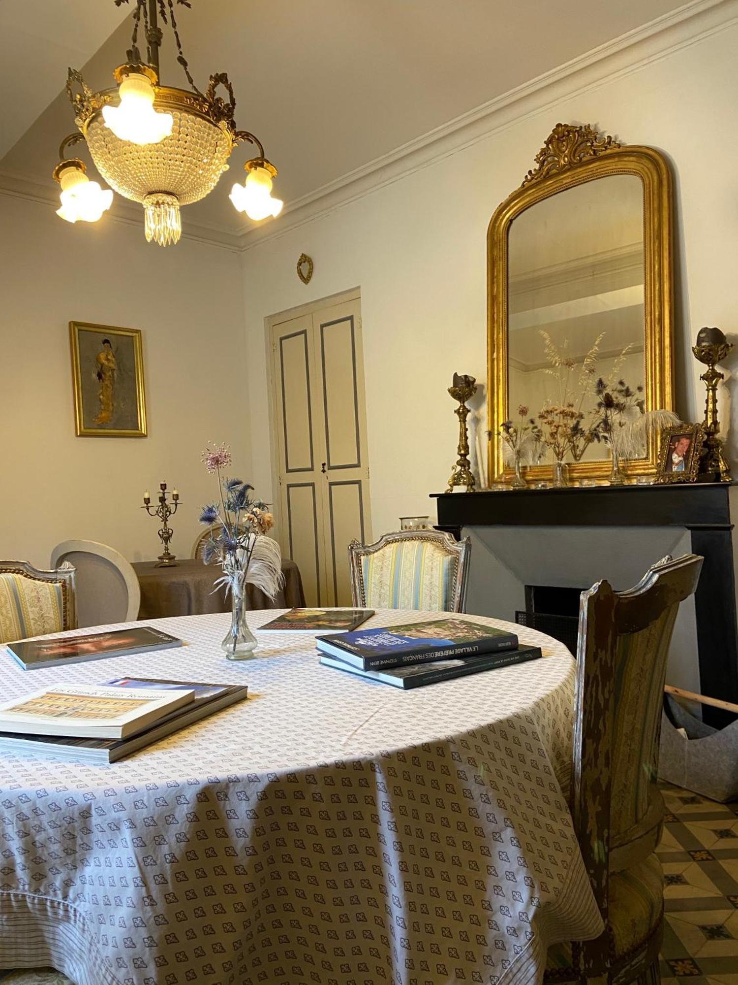 Maison 1823 - Suites De Charme A Garons Eksteriør billede